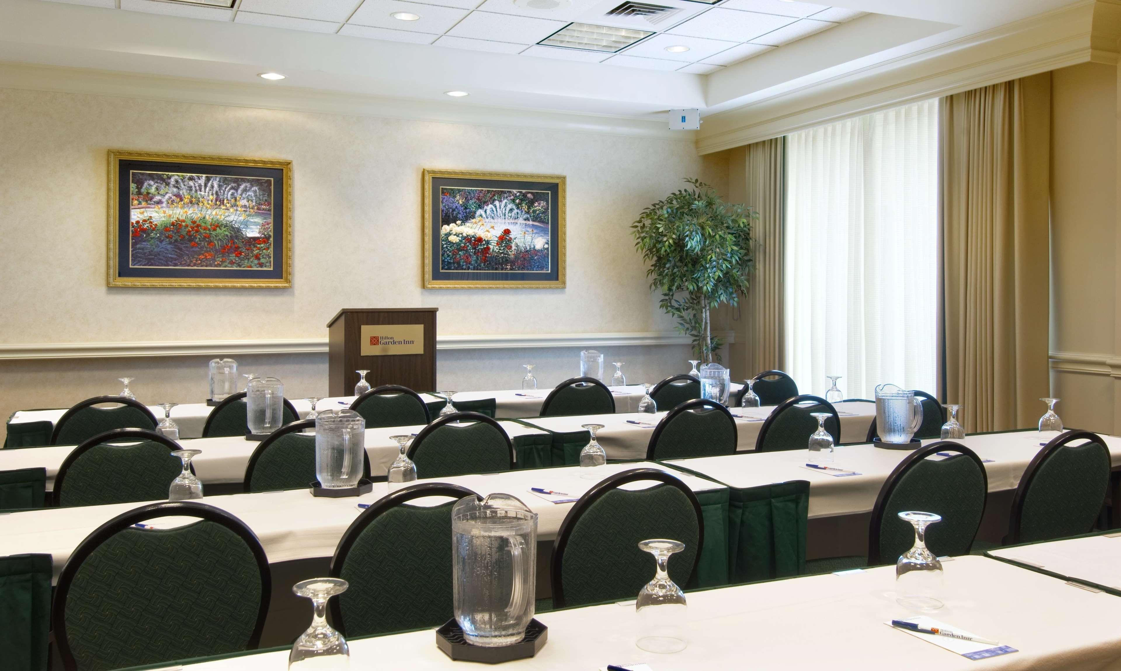 Hilton Garden Inn Tampa North Temple Terrace Faciliteter billede